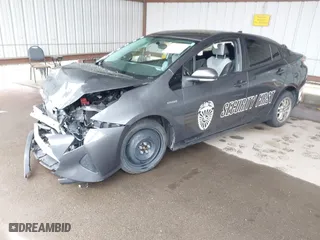 2016 Toyota Prius Two with VIN JTDKBRFU8G3008146, listed as a IAAI auction lot 41920005 with 116,613 mi miles. Bid and sale history available at carsss.com. Image 21.