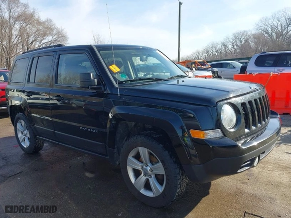 2012 Jeep Patriot Sport with VIN 1C4NJRBB2CD562890, listed as a IAAI auction lot 41750564 with 109,939 mi miles. Bid and sale history available at carsss.com. Image 13.