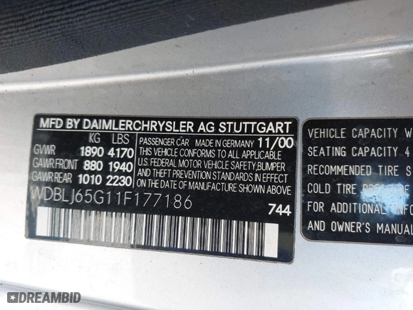2001 Mercedes-Benz CLK-Class with VIN WDBLJ65G11F177186, listed as a IAAI auction lot 41583912 with 1 mi miles. Bid and sale history available at carsss.com. Image 9.