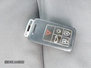 2008 Volvo XC70 с VIN YV4BZ982681005778, выставлен на аукционе IAAI как лот 42254211 с пробегом 123 609 миль миль и . История ставок и продаж доступна на DreamBid. Изображение 11.