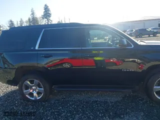 2017 Chevrolet Tahoe LT with VIN 1GNSKBKC3HR227560, listed as a IAAI auction lot 42030523 with 83,762 mi miles. Bid and sale history available at carsss.com. Image 13.