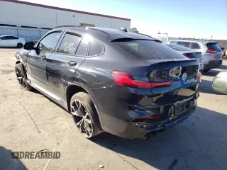 2021 BMW X4 M z VIN 5YMUJ0C07M9H06811, wystawiony jako Copart lot #60352142 z przebiegiem 20 169 mil mil oraz . Historia ofert i sprzedaży dostępna na DreamBid. Obrazek 3.