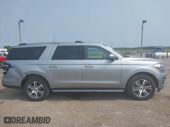 2022 Ford Expedition Max Limited с VIN 1FMJK2AT8NEA19632, выставлен на аукционе IAAI как лот 42392872 с пробегом 72 977 миль миль и . История ставок и продаж доступна на DreamBid. Изображение 13.