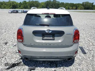 2018 MINI Countryman Cooper S z VIN WMZYT3C3XJ3E00121, wystawiony jako Copart lot #57341905 z przebiegiem 64 387 mil mil oraz Szkody całkowita. Historia ofert i sprzedaży dostępna na DreamBid. Obrazek 6.