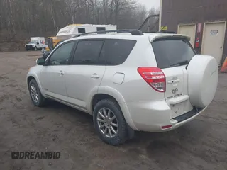 2009 Toyota RAV4 Ltd with VIN JTMBF31V095012667, listed as a IAAI auction lot 41977270 with 175,878 mi miles. Bid and sale history available at carsss.com. Image 3.