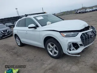 2024 Audi Q5 Premium with VIN WA1ABAFY4R2004405, listed as a IAAI auction lot 42011983 with 22,376 mi miles. Bid and sale history available at carsss.com. Image 1.