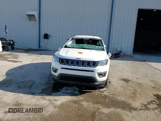 2018 Jeep Compass Altitude with VIN 3C4NJDBB8JT423289, listed as a Copart auction lot 53066075 with Not provided miles and Salvage title. Bid and sale history available at DreamBid. Image 14.