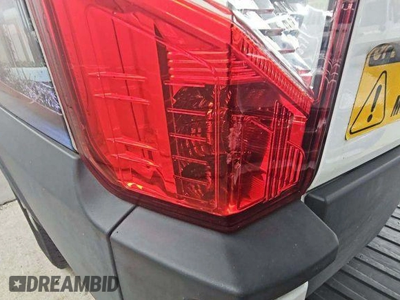 2019 Ford Transit z VIN 1FTYR1YG8KKB48131, wystawiony jako IAAI lot #42624631 z przebiegiem 115 298 mil mil oraz . Historia ofert i sprzedaży dostępna na DreamBid. Obrazek 19.