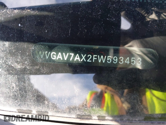 2015 Volkswagen Tiguan SE z VIN WVGAV7AX2FW593453, wystawiony jako IAAI lot #41658359 z przebiegiem 159 619 mil mil oraz . Historia ofert i sprzedaży dostępna na DreamBid. Obrazek 17.