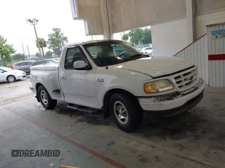 2002 Ford F-150 XL с VIN 1FTRF07232KA47835, выставлен на аукционе IAAI как лот 42718285 с пробегом 226 403 миль миль и . История ставок и продаж доступна на DreamBid. Изображение 13.