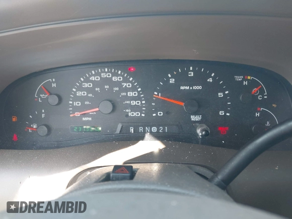2002 Ford Excursion Limited z VIN 1FMNU42L62EB40225, wystawiony jako IAAI lot #42670777 z przebiegiem 231 351 mil mil oraz . Historia ofert i sprzedaży dostępna na DreamBid. Obrazek 7.