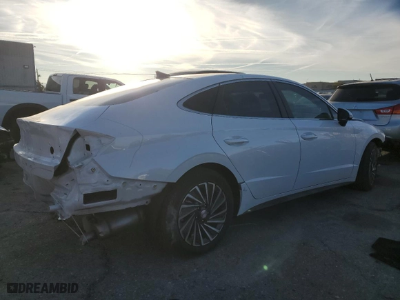 2022 Hyundai Sonata Hybrid Limited with VIN KMHL54JJ1NA050531, listed as a Copart auction lot 43059305 with 37,151 mi miles and Salvage Title. Bid and sale history available at carsss.com. Image 3.
