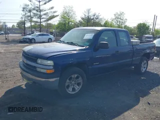 2002 Chevrolet Silverado 1500 LS with VIN 2GCEK19V321260565, listed as a IAAI auction lot 42151550 with 117,350 mi miles. Bid and sale history available at carsss.com. Image 2.