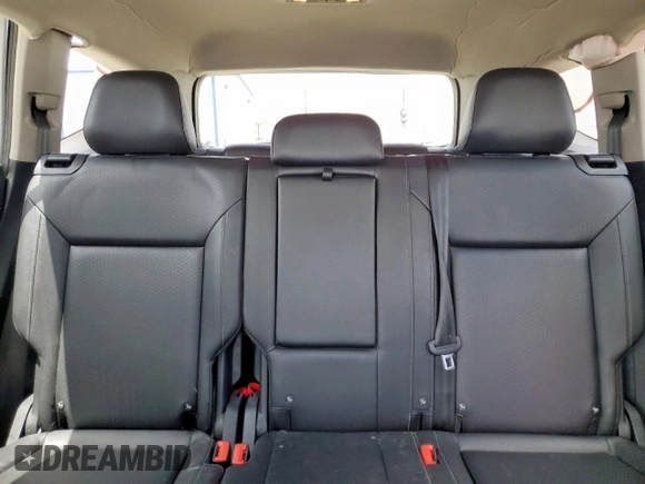 2018 Volkswagen Atlas SE with VIN 1V2CR2CA2JC569353, listed as a Copart auction lot 58377025 with 116,303 mi miles and Clean title. Bid and sale history available at DreamBid. Image 10.