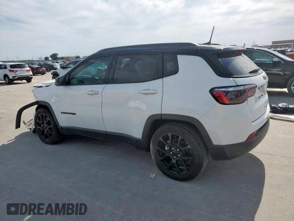 2022 Jeep Compass Latitude with VIN 3C4NJCBB0NT198415, listed as a Copart auction lot 57055305 with 37,797 mi miles and Salvage title. Bid and sale history available at DreamBid. Image 2.