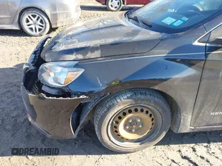 2017 Nissan Sentra SR with VIN 3N1AB7APXHL685502, listed as a IAAI auction lot 41704856 with 119,595 mi miles and . Bid and sale history available at carsss.com. Image 6.