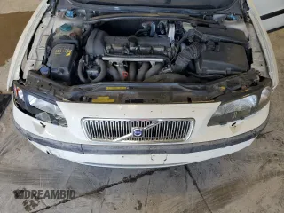 2001 Volvo V70 with VIN YV1SW61R112091223, listed as a Copart auction lot 73763734 with 0 mi miles and Non Repairable. Bid and sale history available at carsss.com. Image 11.