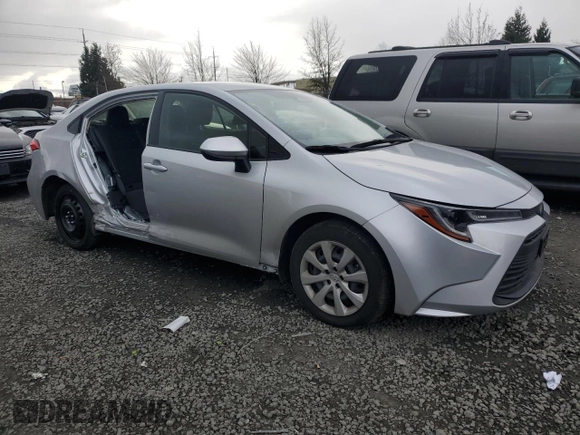 2023 Toyota Corolla LE with VIN JTDB4MEE9P3005828, listed as a Copart auction lot 47318595 with 15,593 mi miles and Salvage Title. Bid and sale history available at carsss.com. Image 4.
