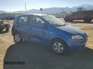 2006 Chevrolet Aveo LS z VIN KL1TD66636B676401, wystawiony jako Copart lot #44761155 z przebiegiem 86 936 mil mil oraz Szkody całkowita. Historia ofert i sprzedaży dostępna na DreamBid. Obrazek 4.