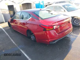 2019 Nissan Altima 2.5 SR with VIN 1N4BL4CV8KC203692, listed as a IAAI auction lot 41780529 with 158,345 mi miles. Bid and sale history available at carsss.com. Image 3.