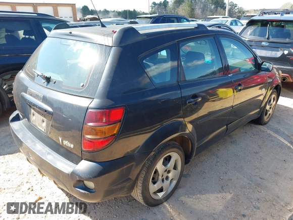 2005 Pontiac Vibe with VIN 5Y2SL63875Z458822, listed as a IAAI auction lot 41870237 with 213,015 mi miles. Bid and sale history available at carsss.com. Image 4.
