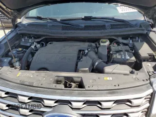 2017 Ford Explorer XLT z VIN 1FM5K7D85HGD63675, wystawiony jako Copart lot #56566605 z przebiegiem 107 344 mil mil oraz Szkoda całkowita • Salvage title. Historia ofert i sprzedaży dostępna na DreamBid. Obrazek 12.