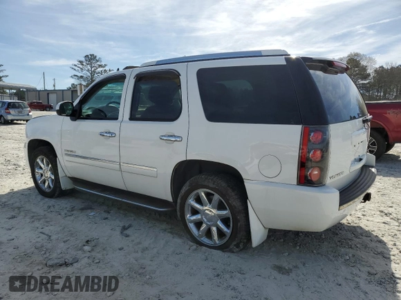 2013 GMC Yukon Denali with VIN 1GKS2EEF8DR123810, listed as a Copart auction lot 49835325 with 170,284 mi miles and Clean Title. Bid and sale history available at carsss.com. Image 2.