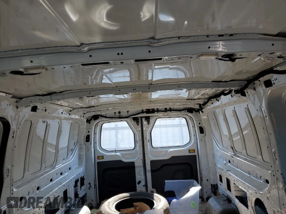 2017 Ford Transit z VIN 1FTYR2ZM2HKA16341, wystawiony jako Copart lot #45649195 z przebiegiem Nie podano mil oraz Szkoda całkowita • Salvage title. Historia ofert i sprzedaży dostępna na DreamBid. Obrazek 10.