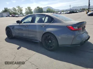2025 BMW M3 Competition xDrive z VIN WBS33HJ02SFT91341, wystawiony jako Copart lot #53857085 z przebiegiem 5134 mil mil oraz Szkody całkowita. Historia ofert i sprzedaży dostępna na DreamBid. Obrazek 2.
