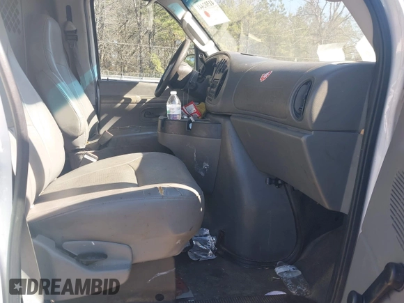 2006 Ford Econoline Cargo Recreational with VIN 1FTSS34P16HA49083, listed as a IAAI auction lot 41502441 with 347,818 mi miles and . Bid and sale history available at carsss.com. Image 5.