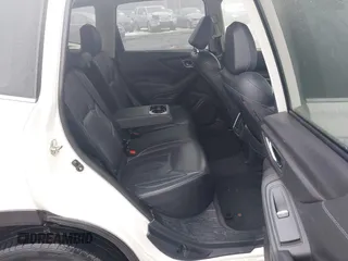 2019 Subaru Forester Touring with VIN JF2SKAWC3KH555900, listed as a IAAI auction lot 41558281 with 138,351 mi miles. Bid and sale history available at carsss.com. Image 8.