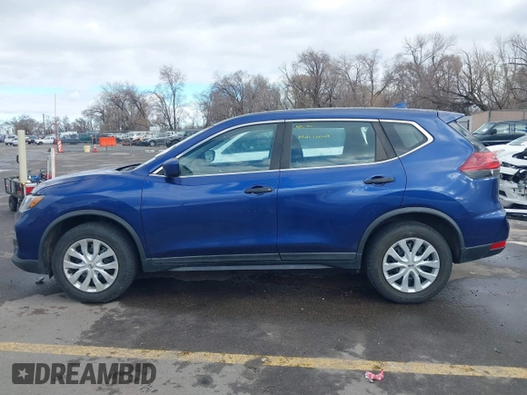 2018 Nissan Rogue SV z VIN KNMAT2MV1JP549695, wystawiony jako IAAI lot #41791393 z przebiegiem 66 856 mil mil oraz . Historia ofert i sprzedaży dostępna na DreamBid. Obrazek 15.