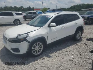 2019 Jeep Cherokee Latitude z VIN 1C4PJLCBXKD114772, wystawiony jako Copart lot #54830985 z przebiegiem 105 976 mil mil oraz Szkoda całkowita • Salvage title. Historia ofert i sprzedaży dostępna na DreamBid. Obrazek 1.