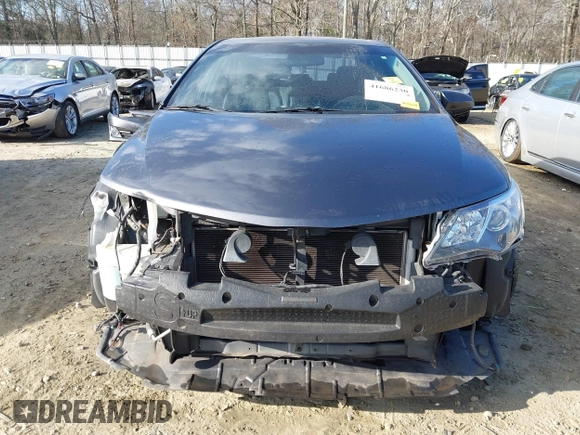 2013 Toyota Camry L with VIN 4T1BF1FK6DU642576, listed as a IAAI auction lot 41686230 with 187,742 mi miles. Bid and sale history available at carsss.com. Image 6.