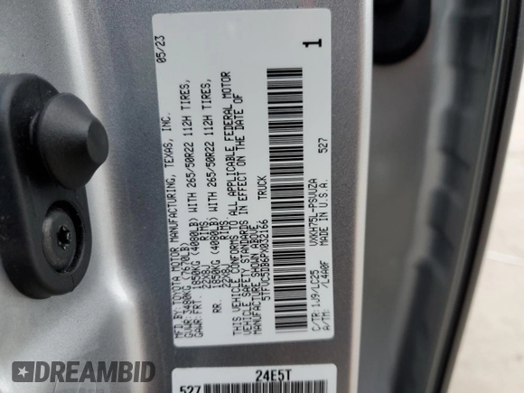 2023 Toyota Tundra Capstone Hybrid с VIN 5TFVC5DB6PX032166, выставлен на аукционе Copart как лот 42430465 с пробегом 39 910 миль миль и Списание • Salvage title. История ставок и продаж доступна на DreamBid. Изображение 12.