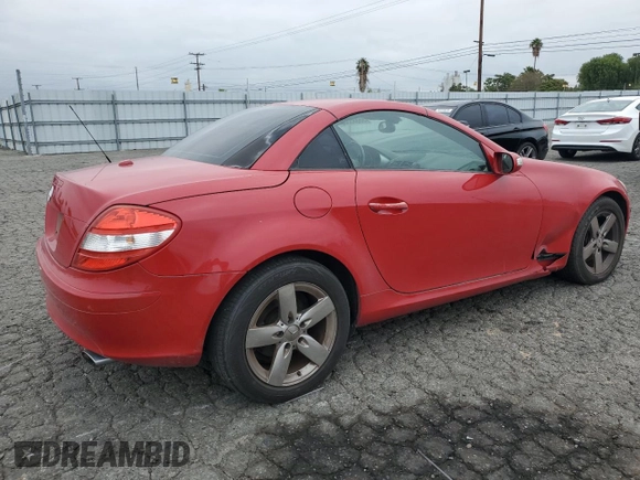2007 Mercedes-Benz SLK 280 with VIN WDBWK54F17F147708, listed as a Copart auction lot 55885305 with 164,934 mi miles and Clean Title. Bid and sale history available at DreamBid. Image 3.