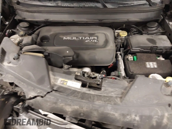 2018 Jeep Cherokee Latitude Tech Connect with VIN 1C4PJMCB4JD543507, listed as a IAAI auction lot 42001651 with 110,973 mi miles. Bid and sale history available at carsss.com. Image 10.