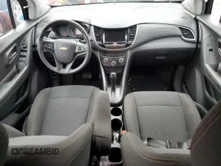 2022 Chevrolet Trax LS with VIN KL7CJNSM8NB503422, listed as a Copart auction lot 38835324 with 41,612 mi miles and Salvage Title. Bid and sale history available at carsss.com. Image 8.