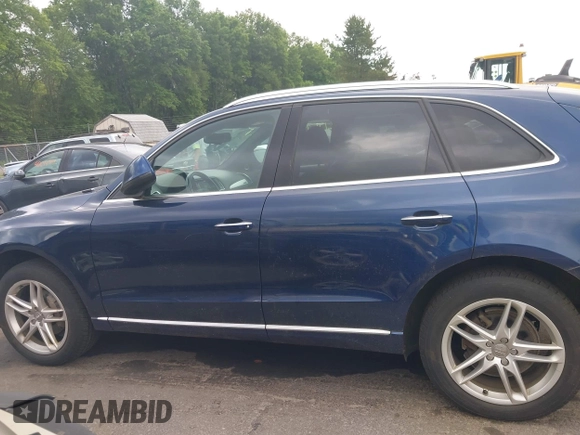 2015 Audi Q5 Premium Plus z VIN WA1LFAFP4FA056090, wystawiony jako IAAI lot #42679710 z przebiegiem 189 284 mil mil oraz . Historia ofert i sprzedaży dostępna na DreamBid. Obrazek 14.
