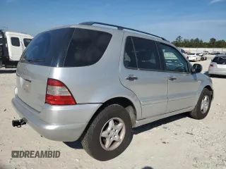 2000 Mercedes-Benz M-Class with VIN 4JGAB54E3YA158805, listed as a Copart auction lot 78047374 with 234,568 mi miles and Salvage Title. Bid and sale history available at carsss.com. Image 3.