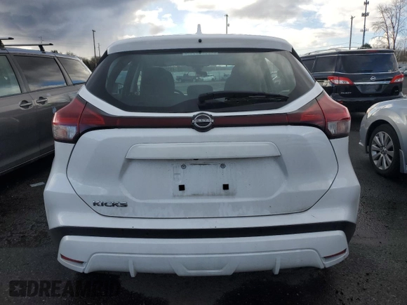 2024 Nissan Kicks S with VIN 3N1CP5BV1RL491860, listed as a Copart auction lot 49306025 with 32,400 mi miles and Salvage Title. Bid and sale history available at carsss.com. Image 6.