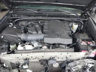 2018 Toyota 4Runner SR5 with VIN JTEZU5JR8J5170306, listed as a IAAI auction lot 41554154 with 63,030 mi miles. Bid and sale history available at carsss.com. Image 10.