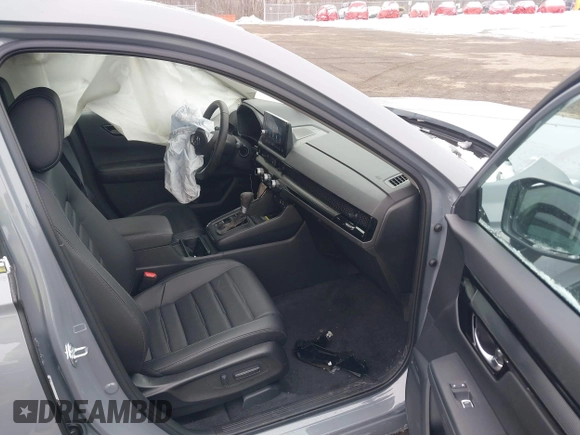 2025 Honda CR-V EX-L with VIN 5J6RS4H7XSL007236, listed as a IAAI auction lot 41556084 with 2,828 mi miles and . Bid and sale history available at DreamBid. Image 5.