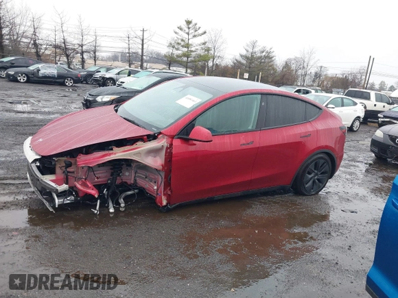 2024 Tesla Model Y Long Range with VIN 7SAYGAEE7RF133073, listed as a IAAI auction lot 41081463 with Not Provided miles and . Bid and sale history available at DreamBid. Image 13.