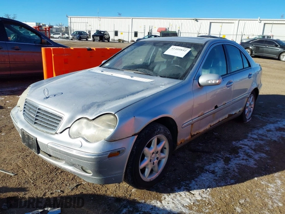 2001 Mercedes-Benz C 230/260/280/320 with VIN WDBRF61J21F054414, listed as a IAAI auction lot 41409852 with 172,113 mi miles and . Bid and sale history available at DreamBid. Image 2.