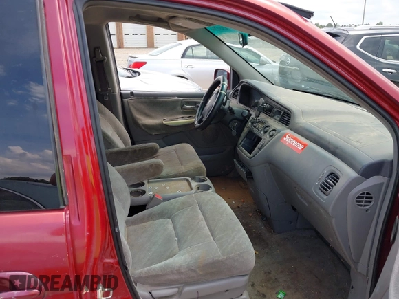 2002 Honda Odyssey EX with VIN 5FNRL18612B028570, listed as a IAAI auction lot 42491201 with 203,401 mi miles and . Bid and sale history available at DreamBid. Image 5.