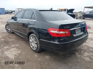 2012 Mercedes-Benz E 350 Luxury with VIN WDDHF5KB2CA551385, listed as a IAAI auction lot 41922064 with 281,962 mi miles and . Bid and sale history available at carsss.com. Image 3.