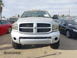 2005 Dodge Ram 3500 SLT with VIN 3D7LS38CX5G750960, listed as a IAAI auction lot 41681585 with 213,608 mi miles. Bid and sale history available at carsss.com. Image 12.