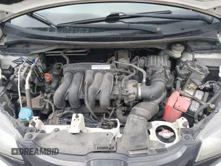 2015 Honda Fit LX with VIN 3HGGK5H54FM753706, listed as a IAAI auction lot 41793999 with 208,656 mi miles. Bid and sale history available at carsss.com. Image 10.