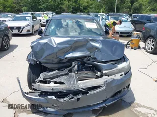 2015 BMW 3 Series 328i с VIN WBA3A5G5XFNS88465, выставлен на аукционе IAAI как лот 42676570 с пробегом 125 139 миль миль и . История ставок и продаж доступна на DreamBid. Изображение 12.